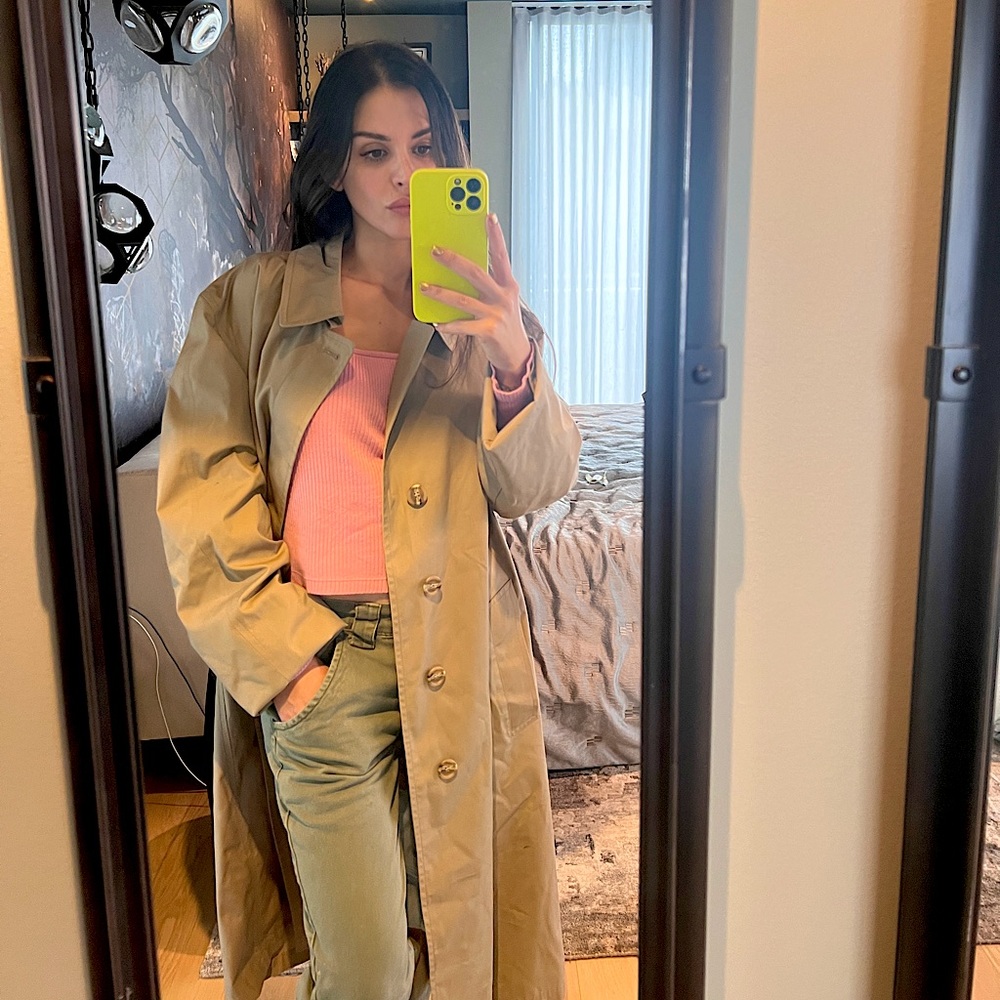 🧥 London fog trench coat